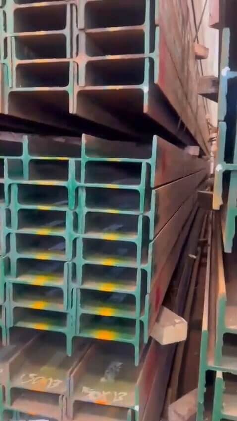 Lote Especial de Vigas Laminadas de Aço Carbono em Curitiba