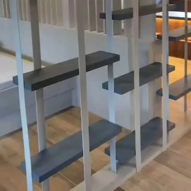 moveis-planejados-sob-medida-em-aco-e-madeira-para-bares-lojas-residencias-empresas-clínicas-escolas-e-hospitais-em-curitiba-AaoCubo